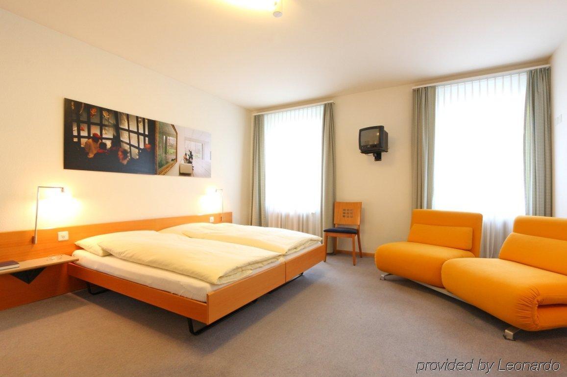 Hotel Muenchnerhof Bazel Kamer foto
