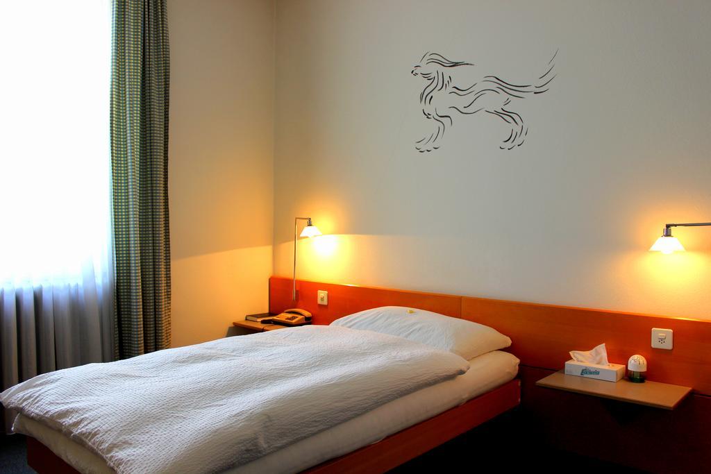 Hotel Muenchnerhof Bazel Buitenkant foto